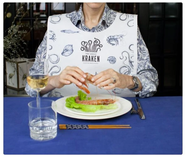 Нагрудник белый без печати 40х60 см, 50шт