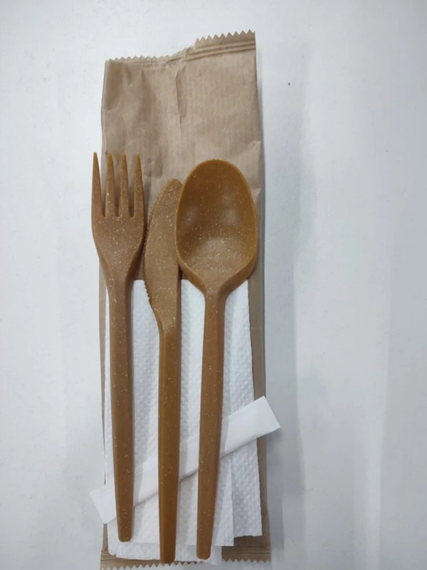 Набор Ложка, Вилка, Нож (древ.волокно) салфетка 24х24, зубочистка в инд.упаковке (бум. крафт)