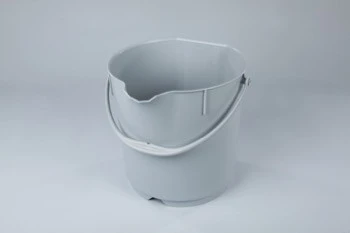 Ведро пластиковое 15 л с мерной шкалой серое (артикул производителя 80101-11)